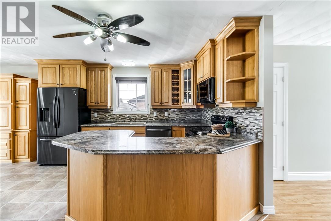 4680 Frontenac Crescent, Val Therese, Ontario  P3P 1S3 - Photo 10 - 2127180