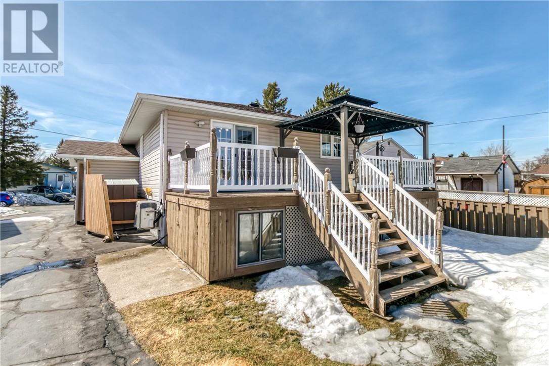 4680 Frontenac Crescent, Val Therese, Ontario  P3P 1S3 - Photo 33 - 2127180