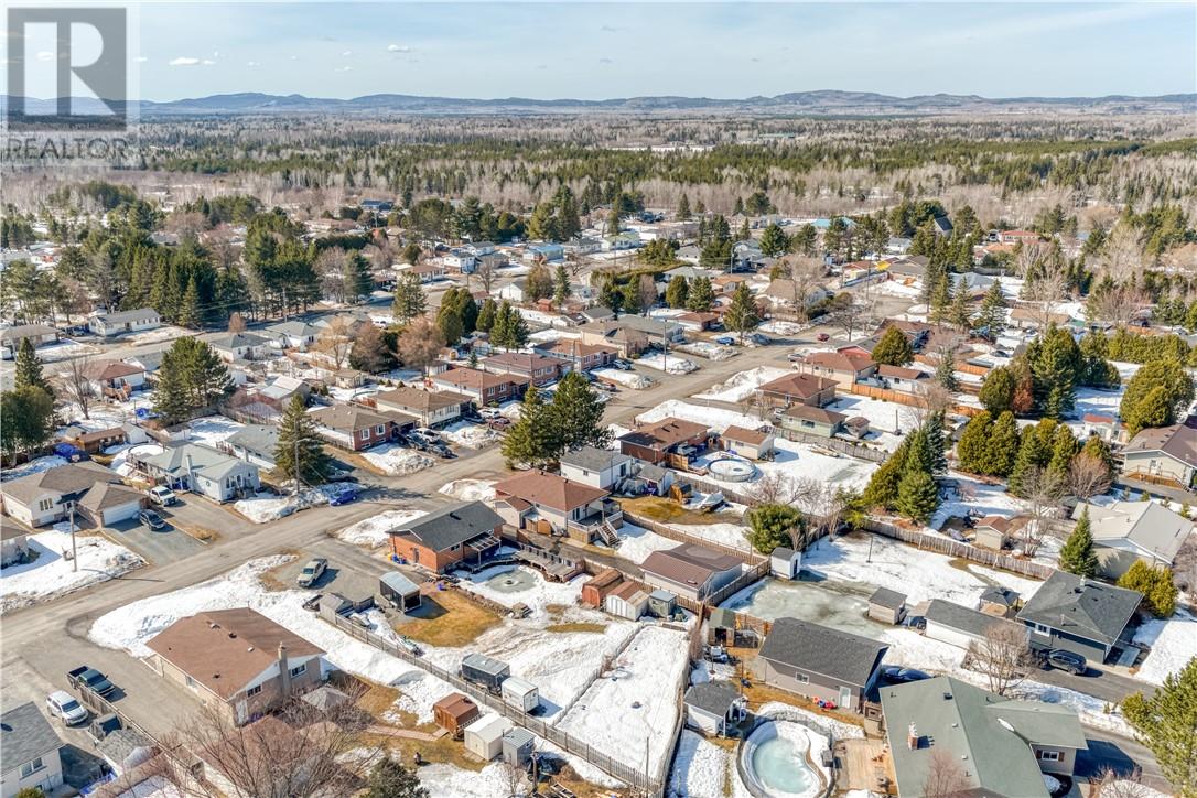 4680 Frontenac Crescent, Val Therese, Ontario  P3P 1S3 - Photo 40 - 2127180