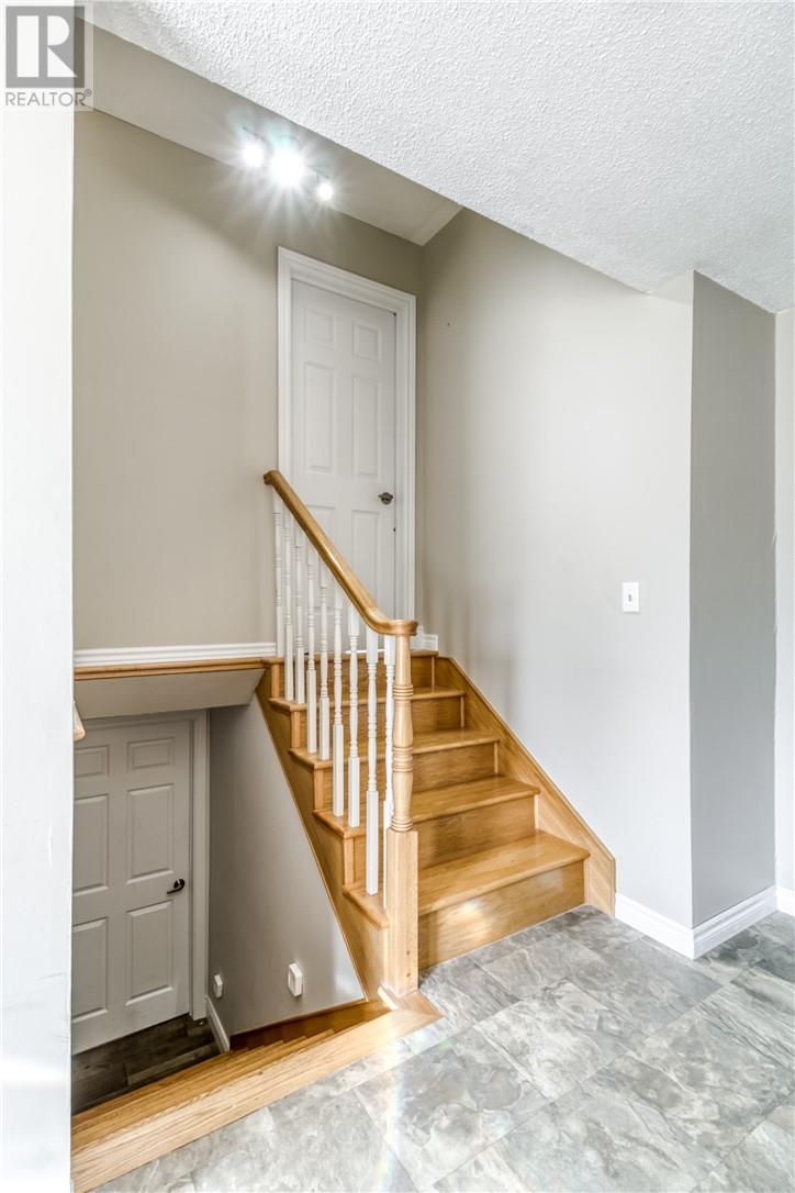 4680 Frontenac Crescent, Val Therese, Ontario  P3P 1S3 - Photo 5 - 2127180