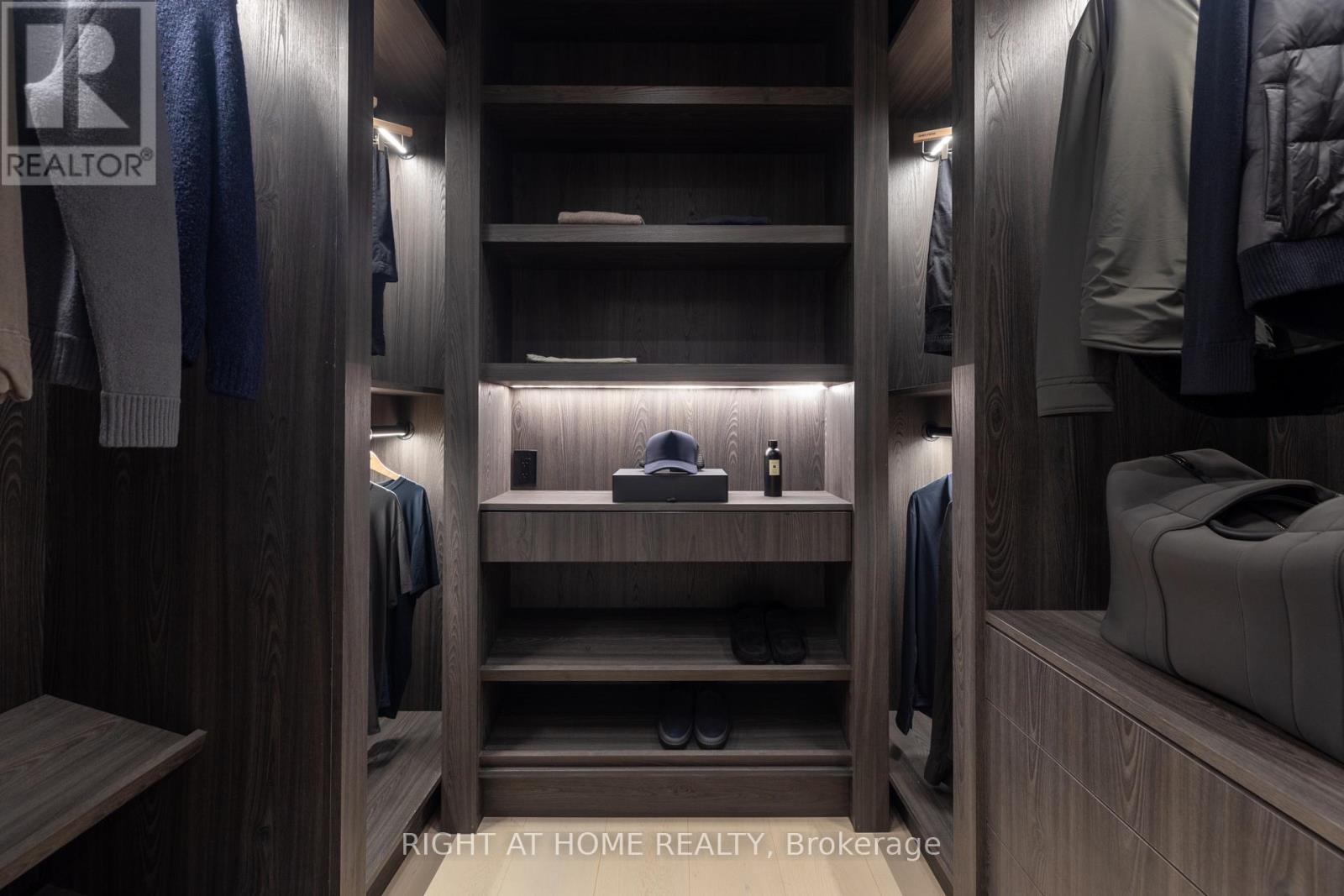 403 - 1 Roxborough Street W, Toronto, Ontario  M4W 2L4 - Photo 21 - C13024876