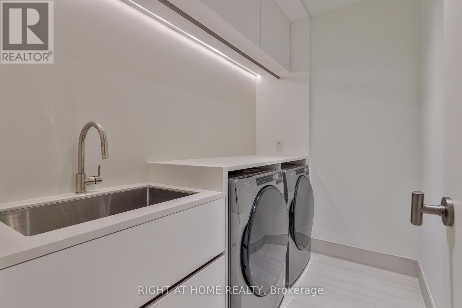 403 - 1 Roxborough Street W, Toronto, Ontario  M4W 2L4 - Photo 26 - C13024876