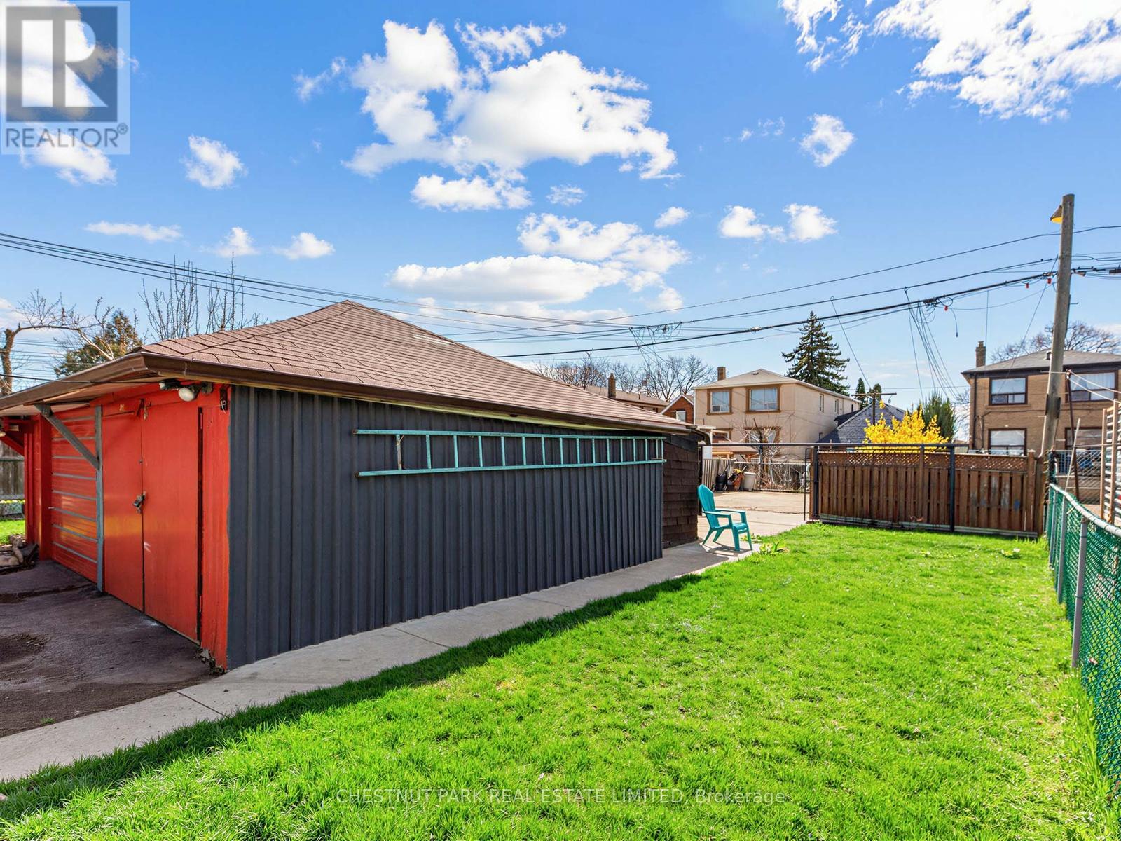 27 Amherst Avenue, Toronto, Ontario  M6E 1Z2 - Photo 25 - C13024906