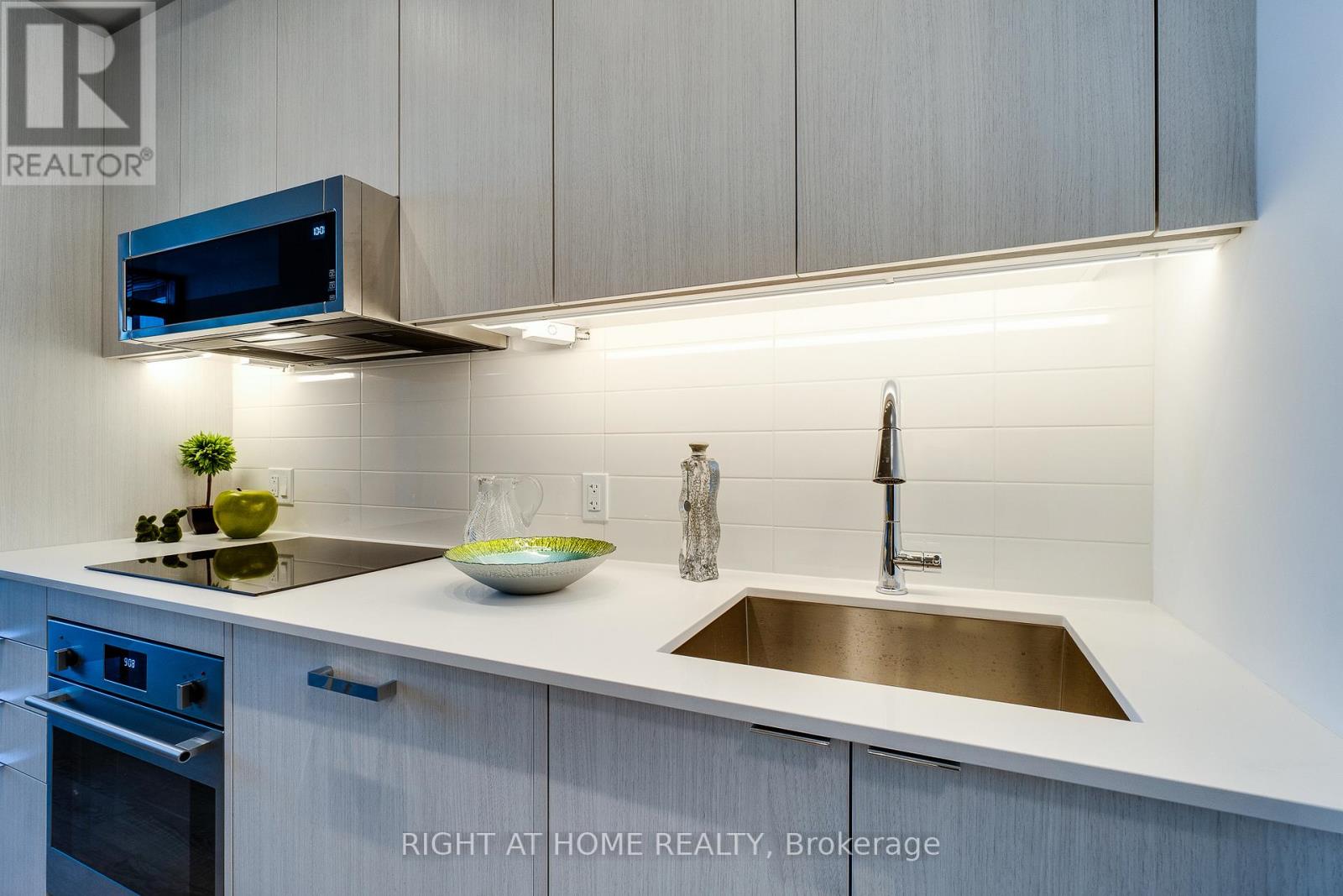 724 - 250 Lawrence Avenue W, Toronto, Ontario  M5M 1B1 - Photo 20 - C13024938