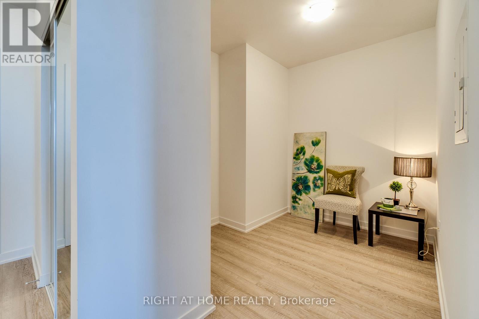 724 - 250 Lawrence Avenue W, Toronto, Ontario  M5M 1B1 - Photo 23 - C13024938