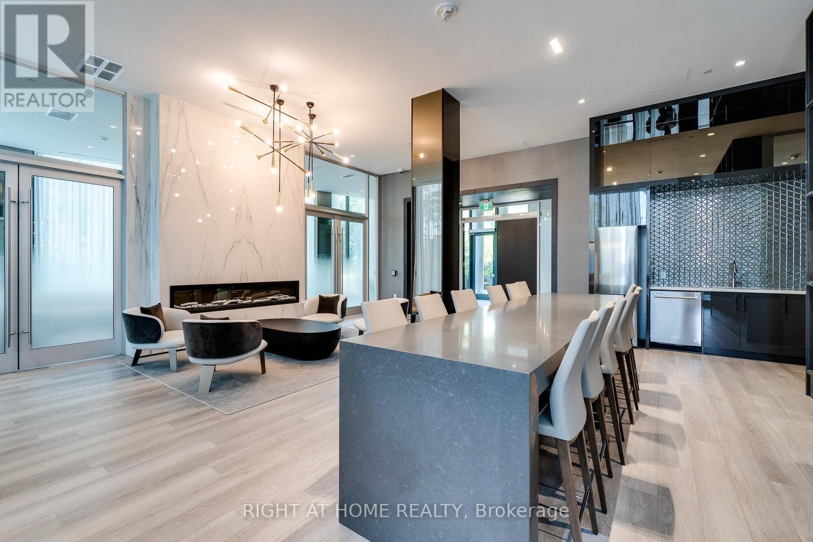 724 - 250 Lawrence Avenue W, Toronto, Ontario  M5M 1B1 - Photo 35 - C13024938