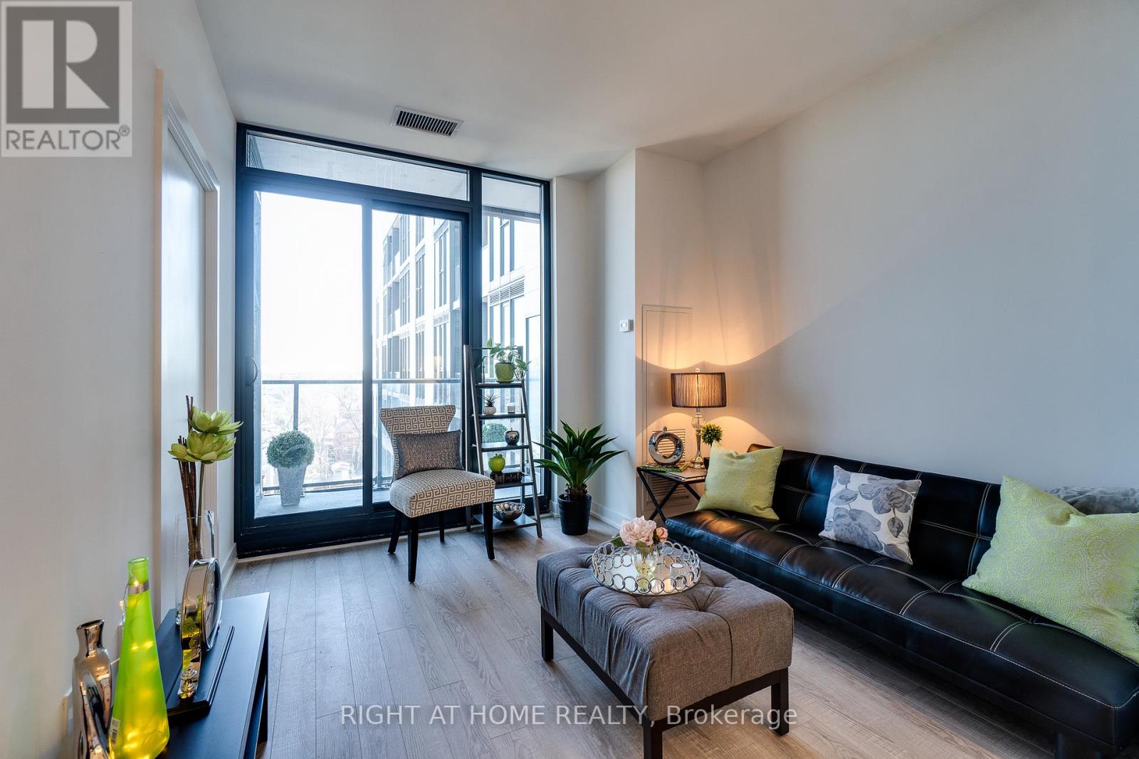 724 - 250 Lawrence Avenue W, Toronto, Ontario  M5M 1B1 - Photo 6 - C13024938