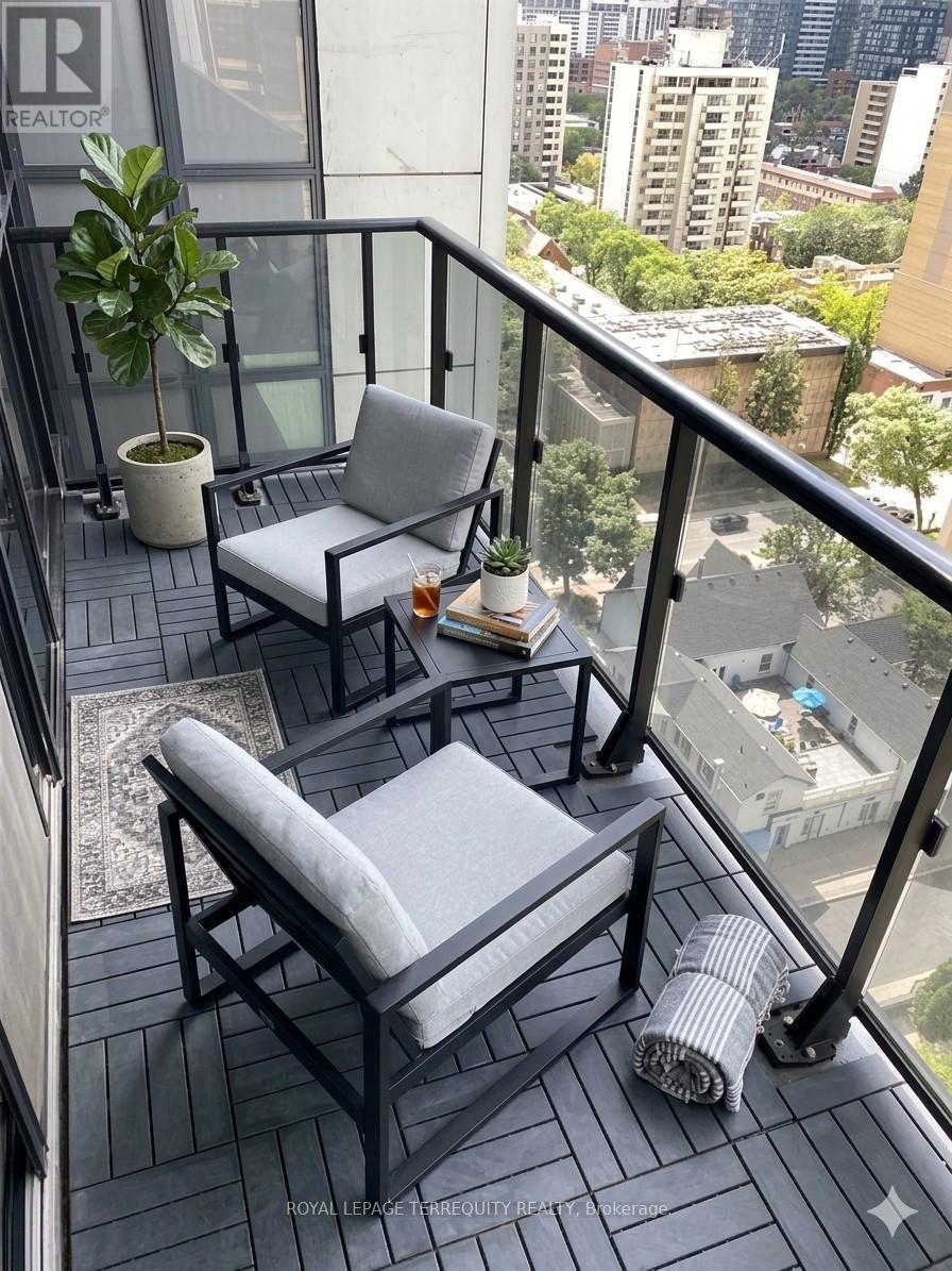 1806 - 28 Ted Rogers Way, Toronto, Ontario  M4Y 2J4 - Photo 14 - C13024960