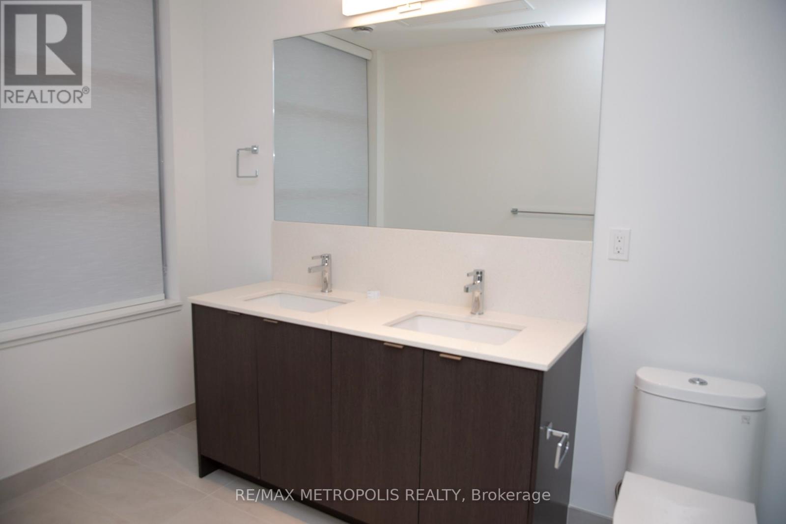 1309 - 1606 Charles Street, Whitby, Ontario  L1N 1B9 - Photo 18 - E13024908