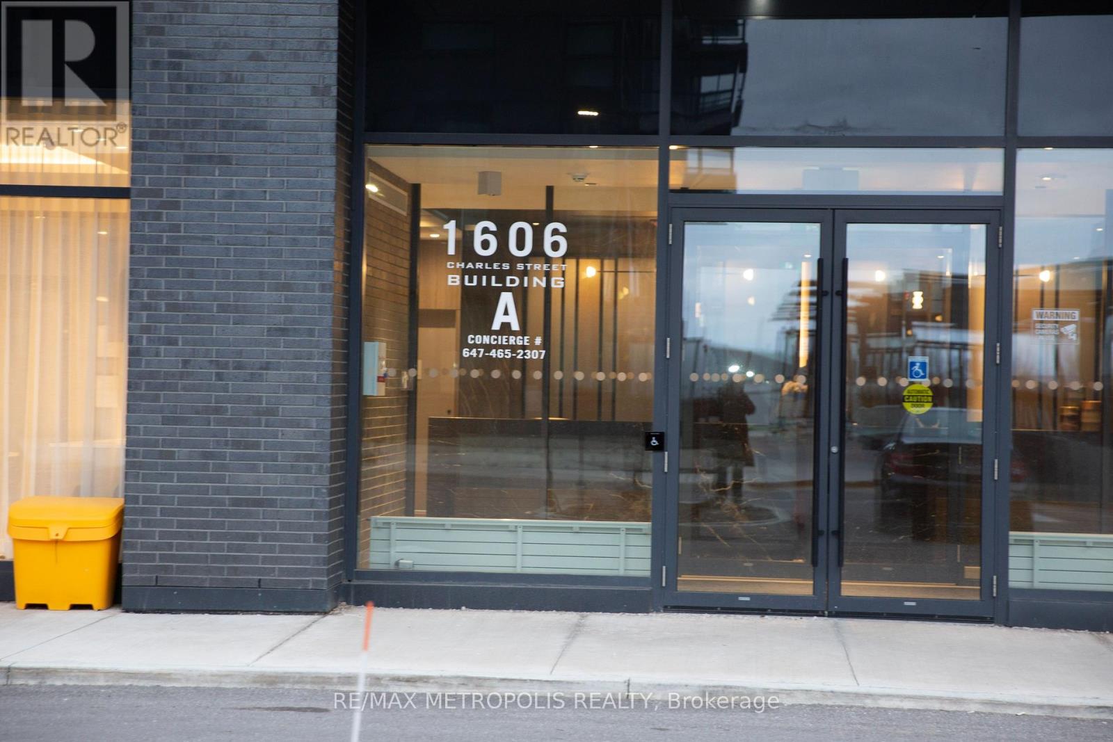 1309 - 1606 Charles Street, Whitby, Ontario  L1N 1B9 - Photo 36 - E13024908