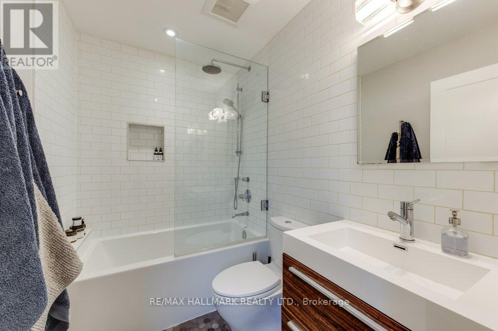 235 Boulton Avenue, Toronto, Ontario  M4M 2J8 - Photo 27 - E13024916