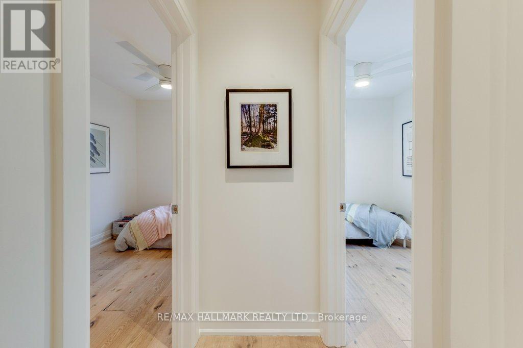 235 Boulton Avenue, Toronto, Ontario  M4M 2J8 - Photo 29 - E13024916