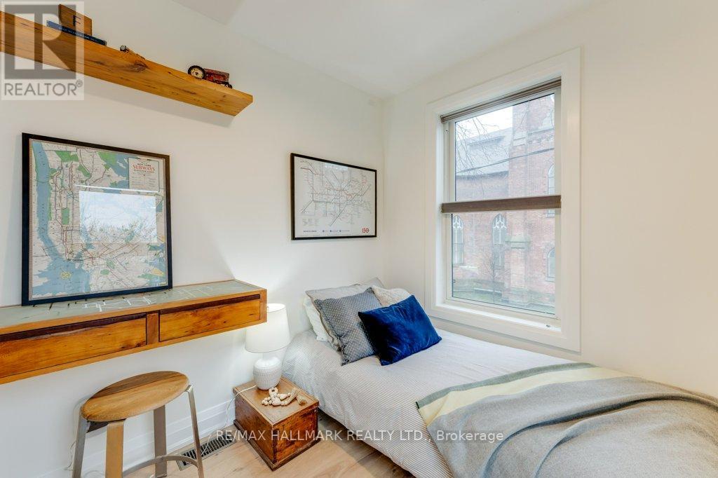 235 Boulton Avenue, Toronto, Ontario  M4M 2J8 - Photo 30 - E13024916