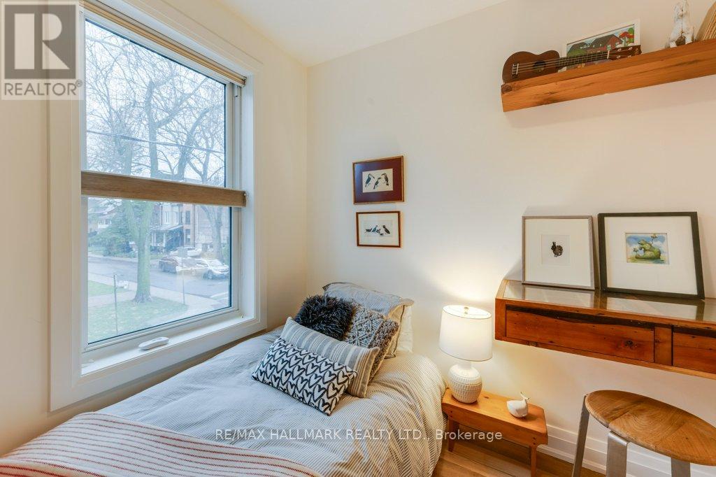 235 Boulton Avenue, Toronto, Ontario  M4M 2J8 - Photo 35 - E13024916