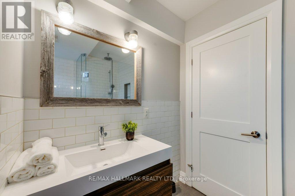 235 Boulton Avenue, Toronto, Ontario  M4M 2J8 - Photo 36 - E13024916