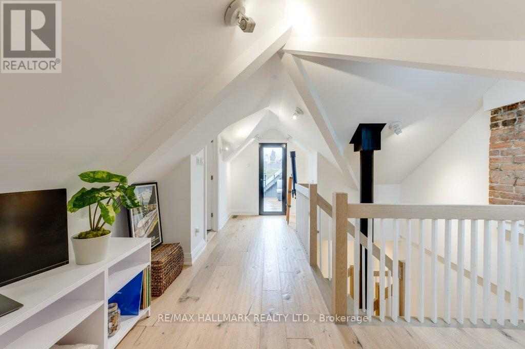 235 Boulton Avenue, Toronto, Ontario  M4M 2J8 - Photo 38 - E13024916