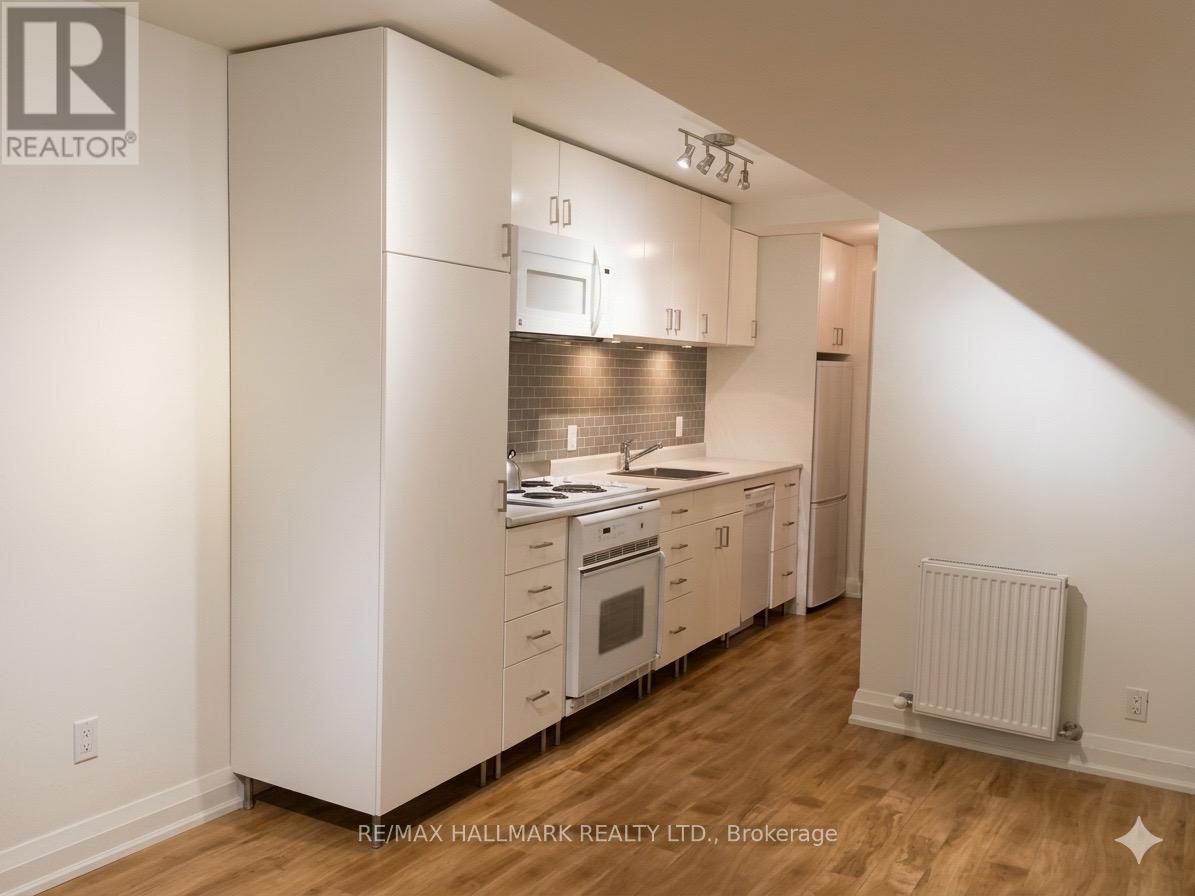 235 Boulton Avenue, Toronto, Ontario  M4M 2J8 - Photo 45 - E13024916