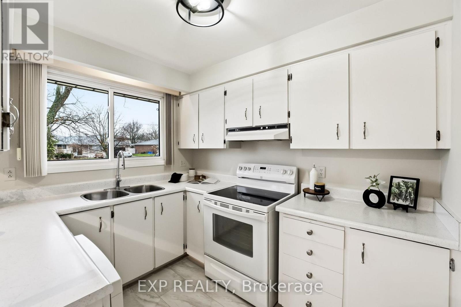 370 Hillcroft Street, Oshawa, Ontario  L1G 2M2 - Photo 18 - E13024924