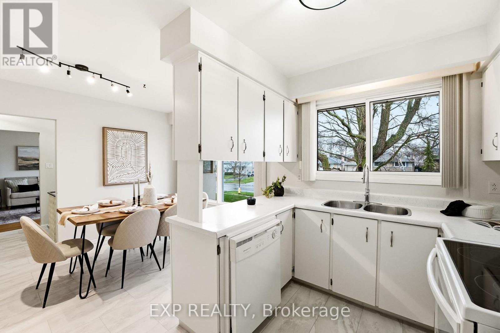 370 Hillcroft Street, Oshawa, Ontario  L1G 2M2 - Photo 20 - E13024924