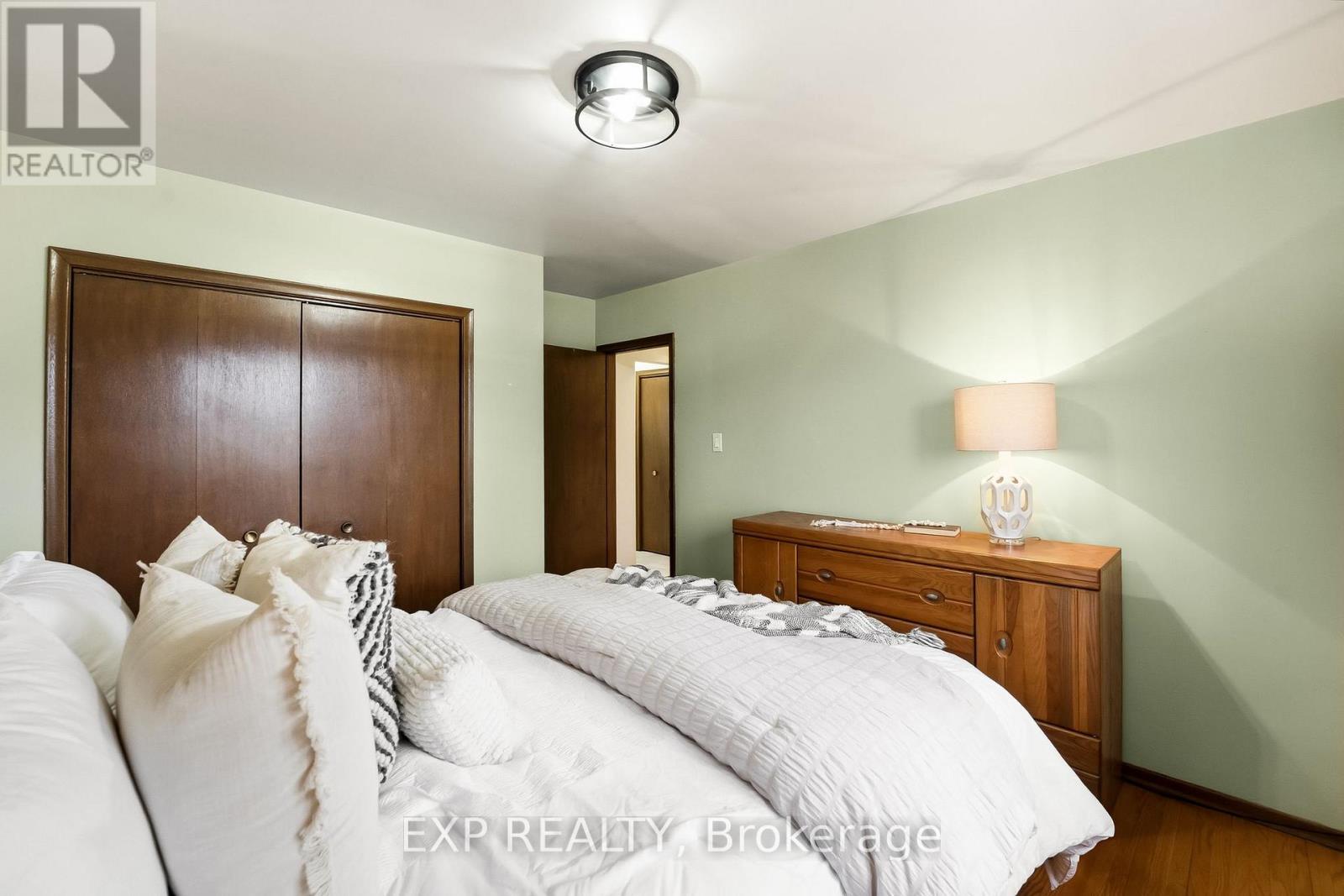 370 Hillcroft Street, Oshawa, Ontario  L1G 2M2 - Photo 24 - E13024924