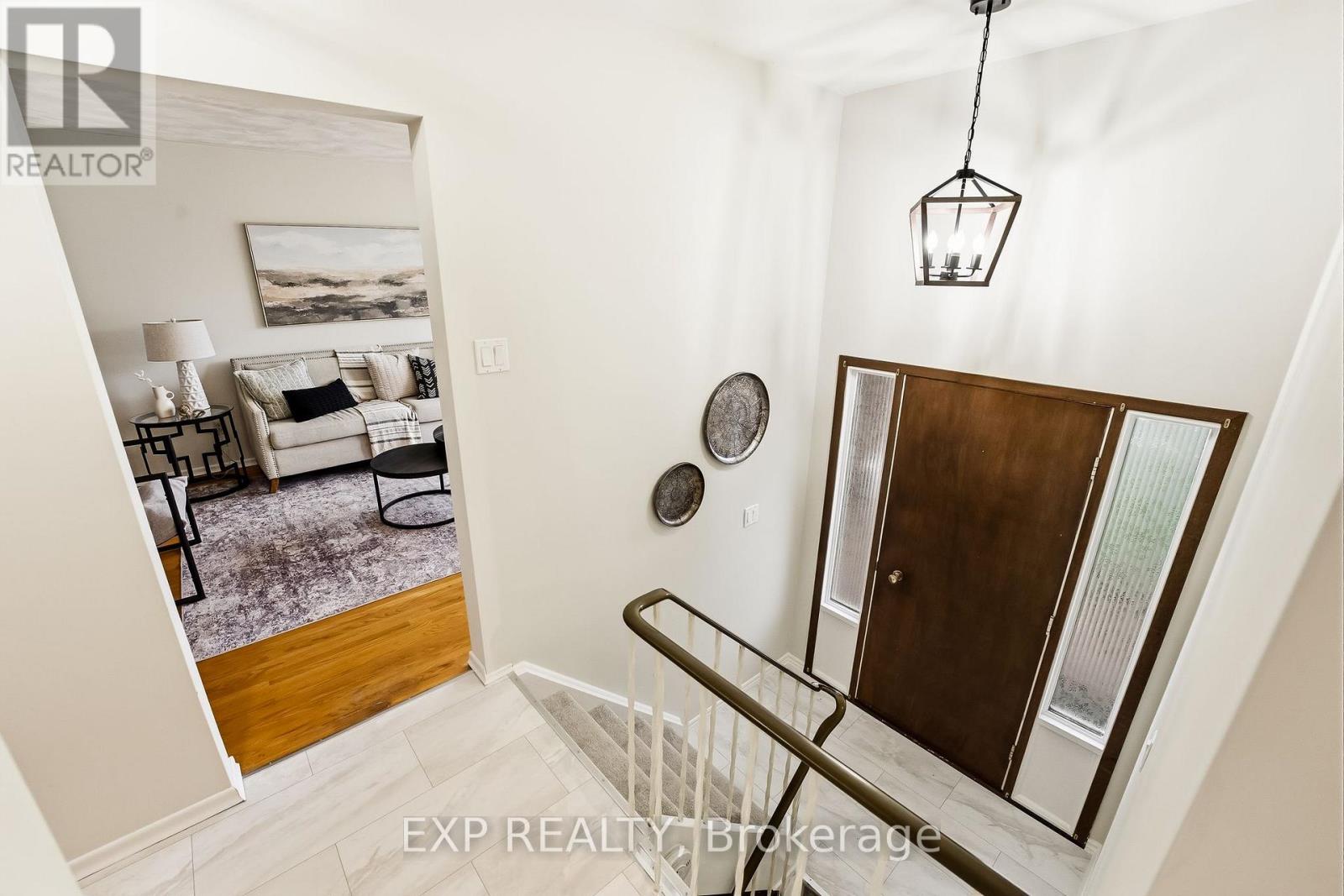 370 Hillcroft Street, Oshawa, Ontario  L1G 2M2 - Photo 8 - E13024924