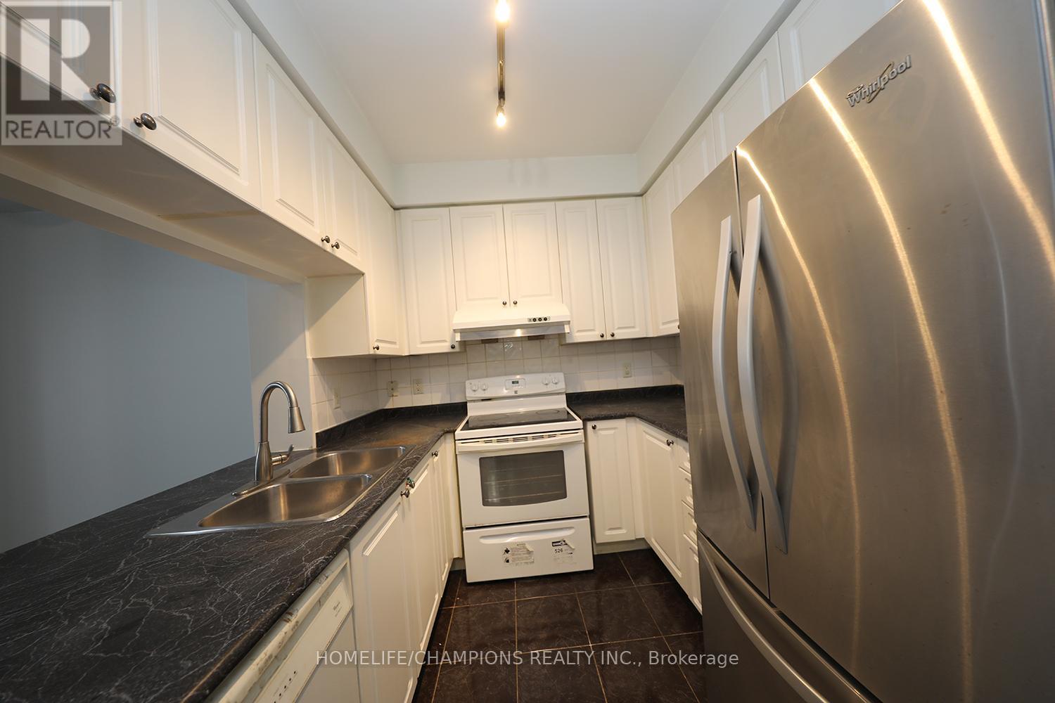 Ph15 - 8 Mondeo Drive, Toronto, Ontario  M1P 5C7 - Photo 10 - E13024936