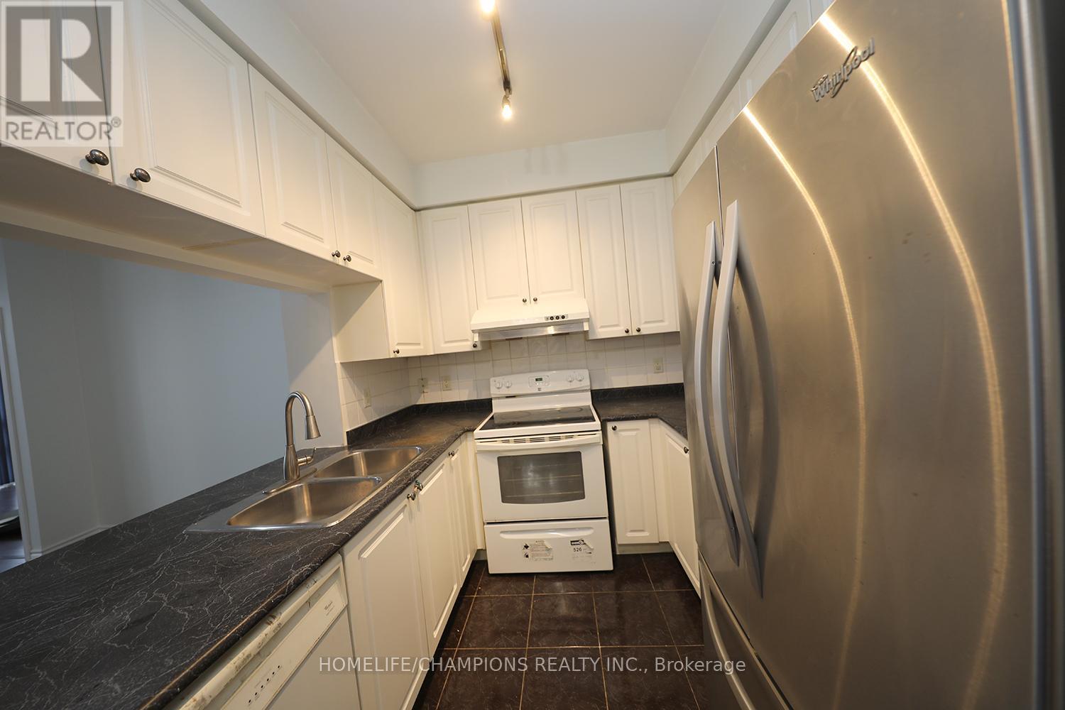 Ph15 - 8 Mondeo Drive, Toronto, Ontario  M1P 5C7 - Photo 11 - E13024936