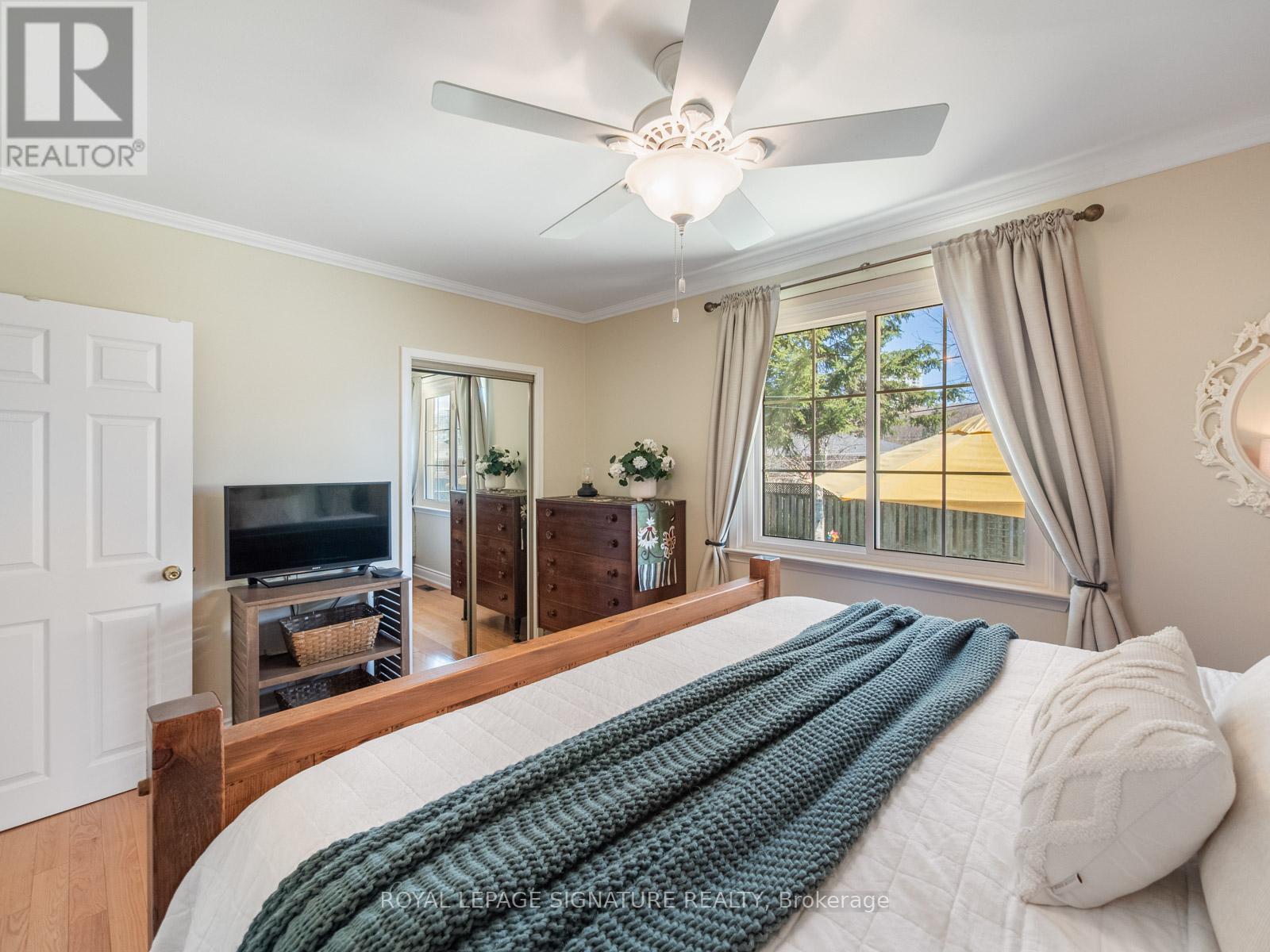 9 Wincrest Drive, Toronto, Ontario  M1P 4J3 - Photo 20 - E13025012