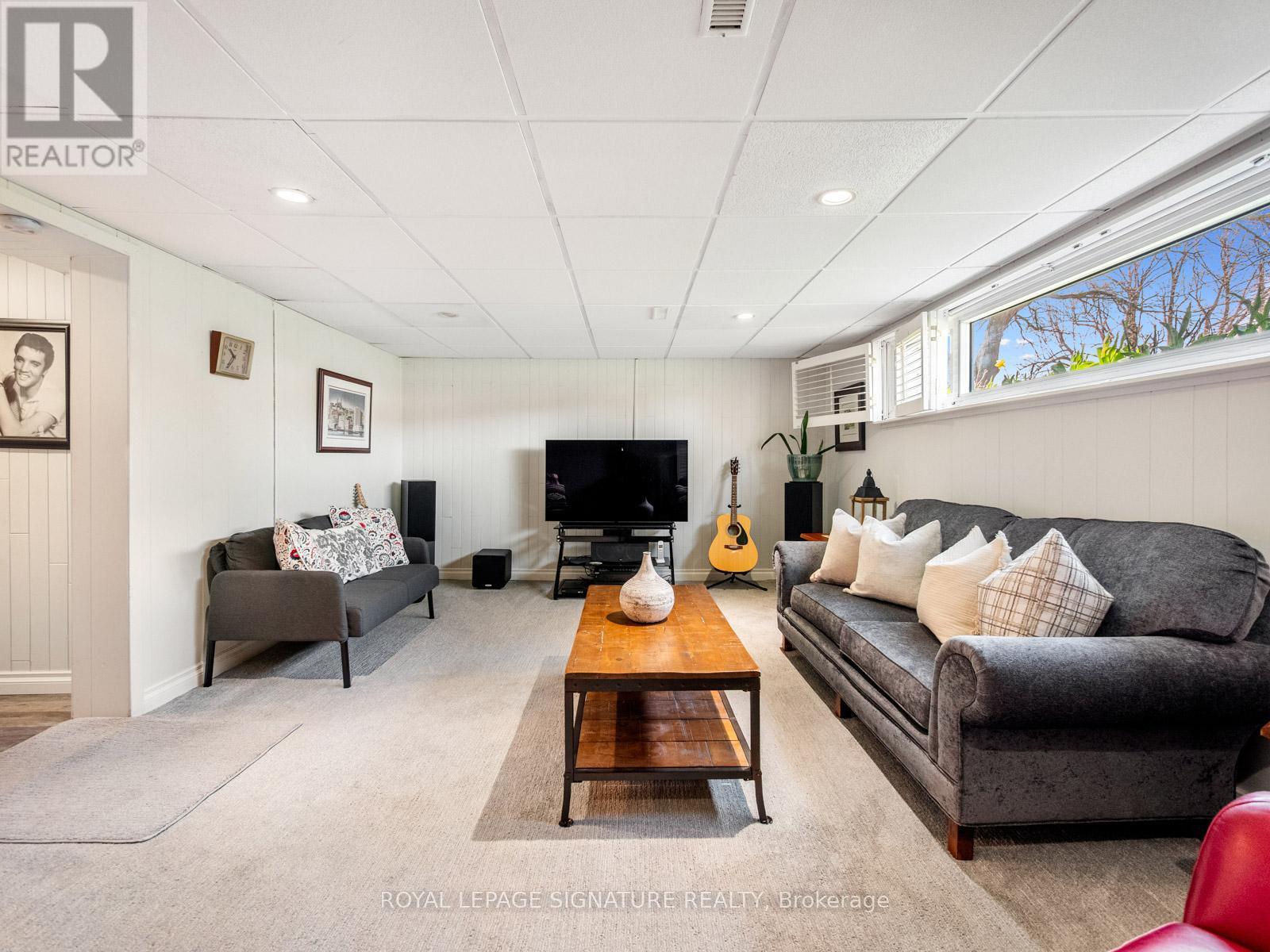 9 Wincrest Drive, Toronto, Ontario  M1P 4J3 - Photo 25 - E13025012