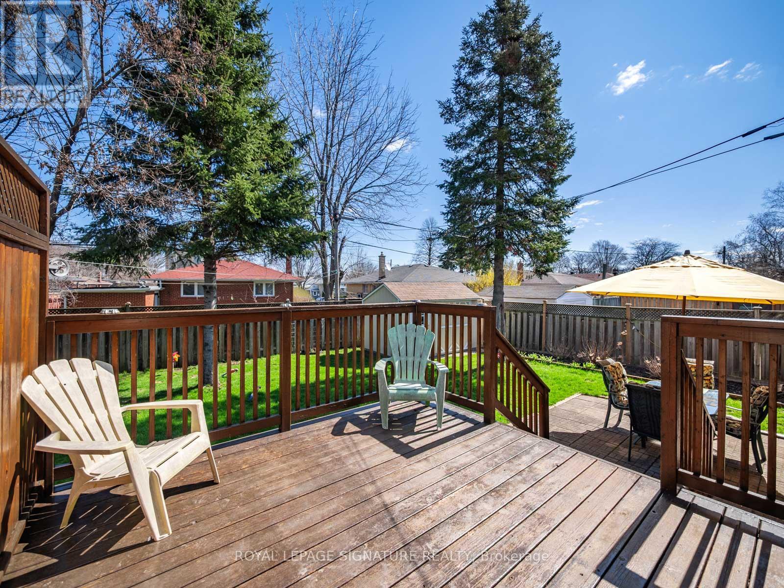 9 Wincrest Drive, Toronto, Ontario  M1P 4J3 - Photo 37 - E13025012