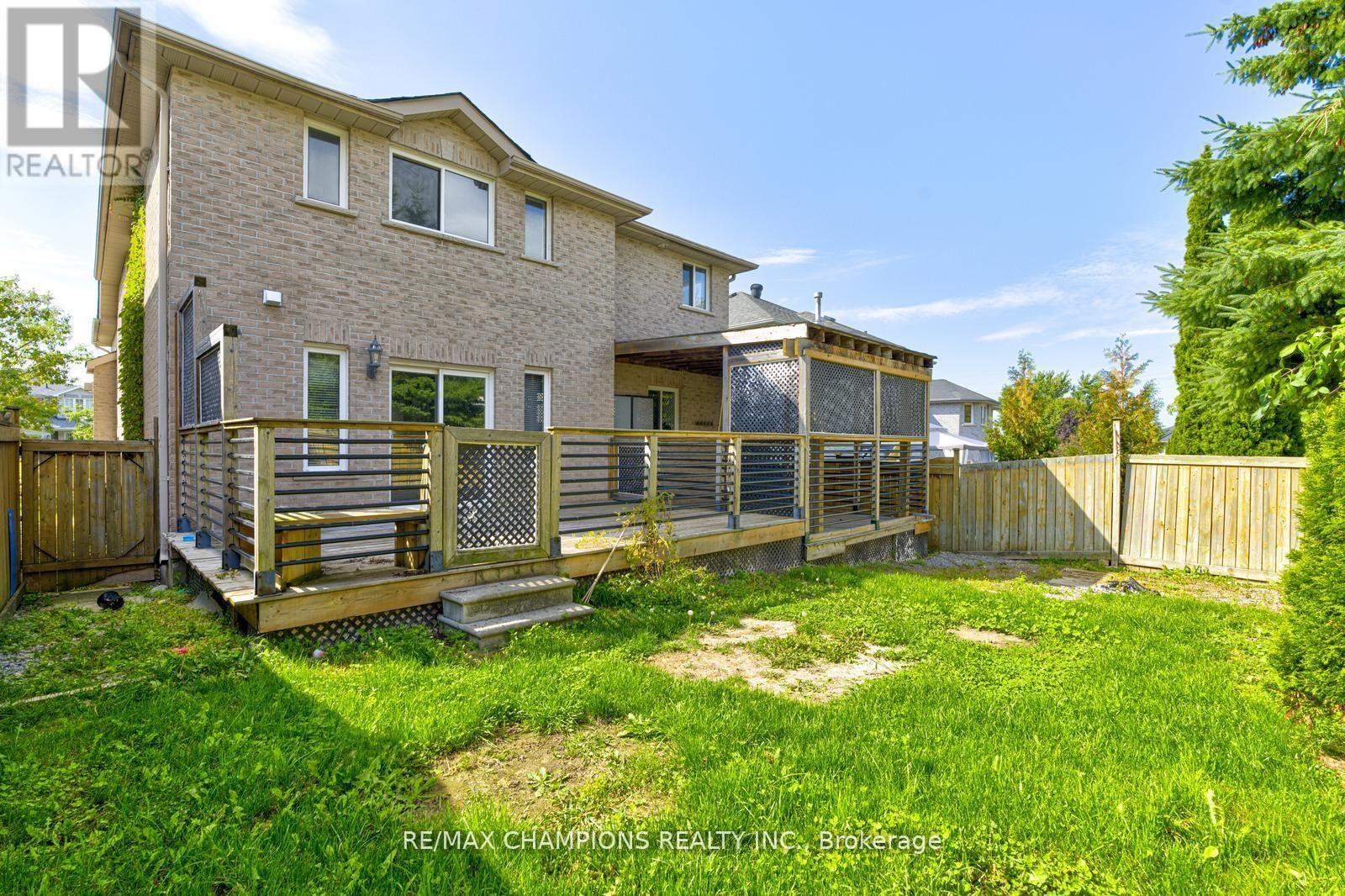 20 Bell Street, Barrie, Ontario  L4N 0J2 - Photo 32 - S13024880