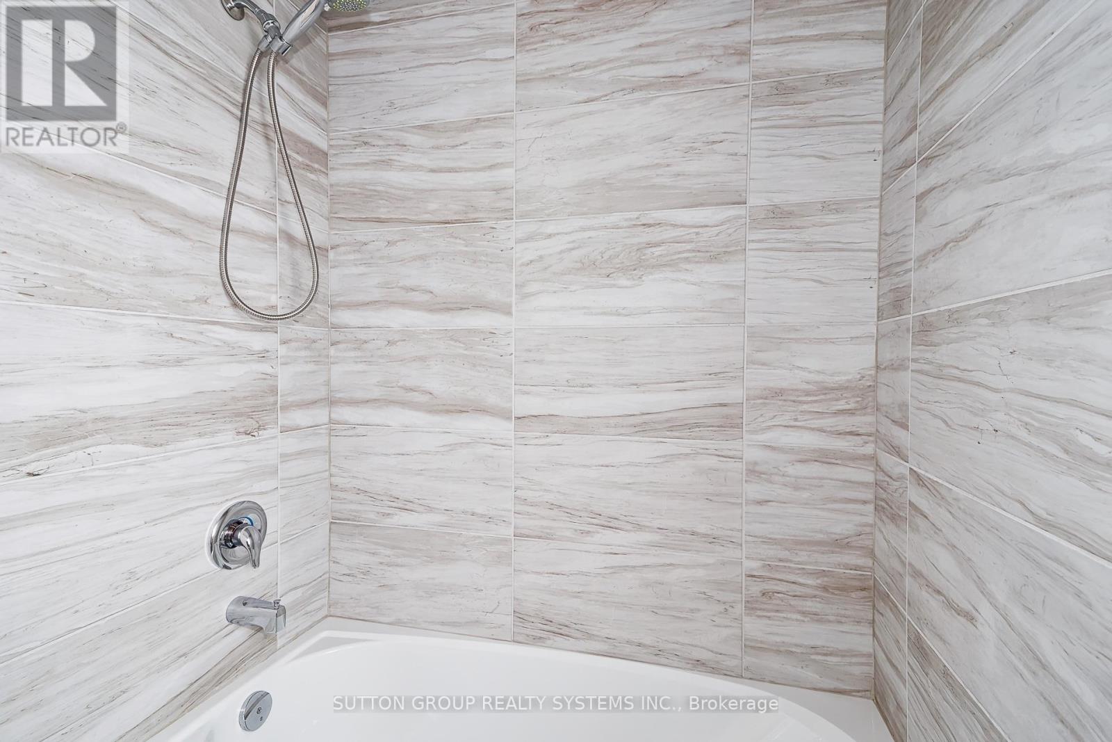 13 Sun Valley Avenue, Wasaga Beach, Ontario  L9Z 0N6 - Photo 24 - S13024946