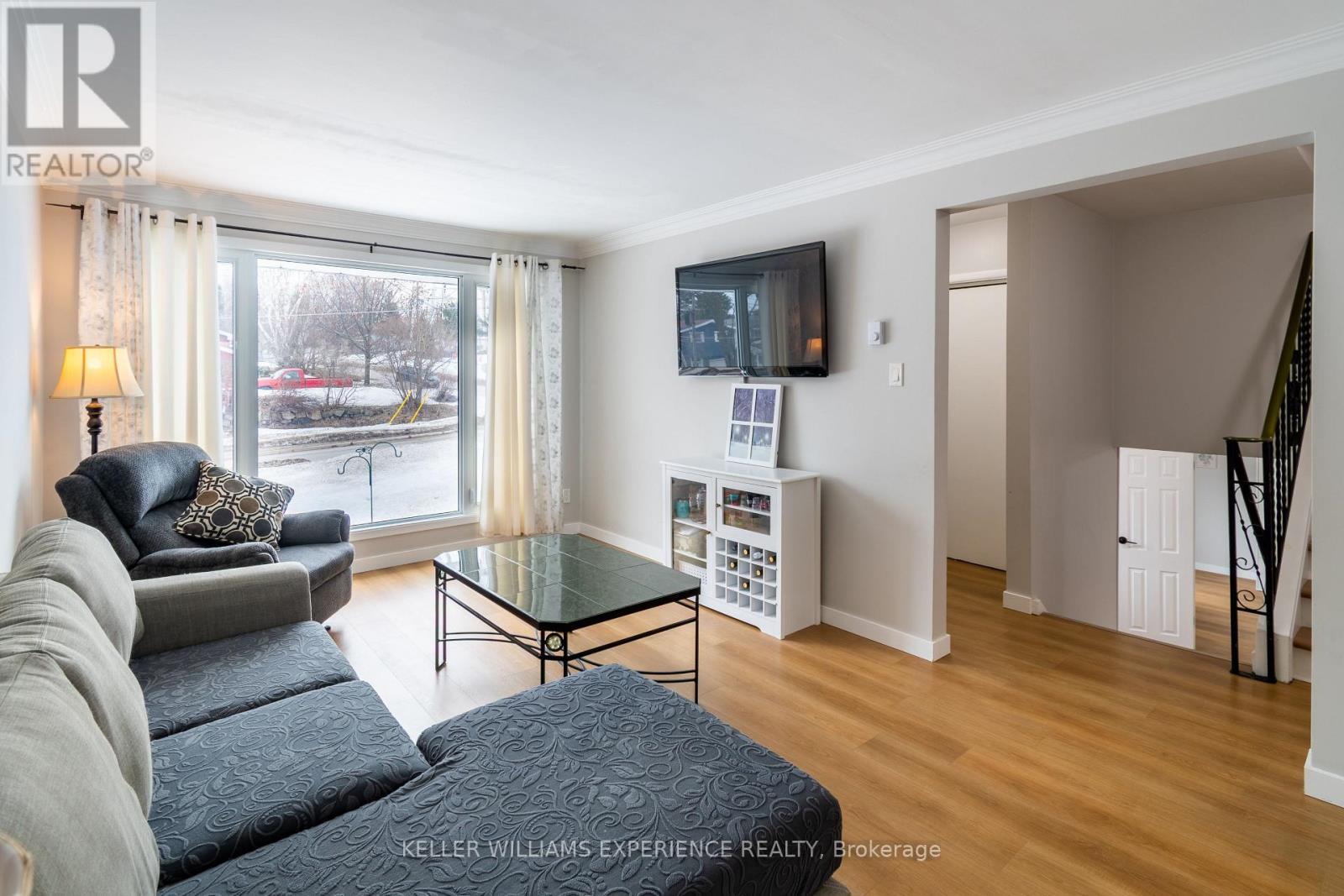 588 Manly Street, Midland, Ontario  L4R 3G3 - Photo 2 - S13025014