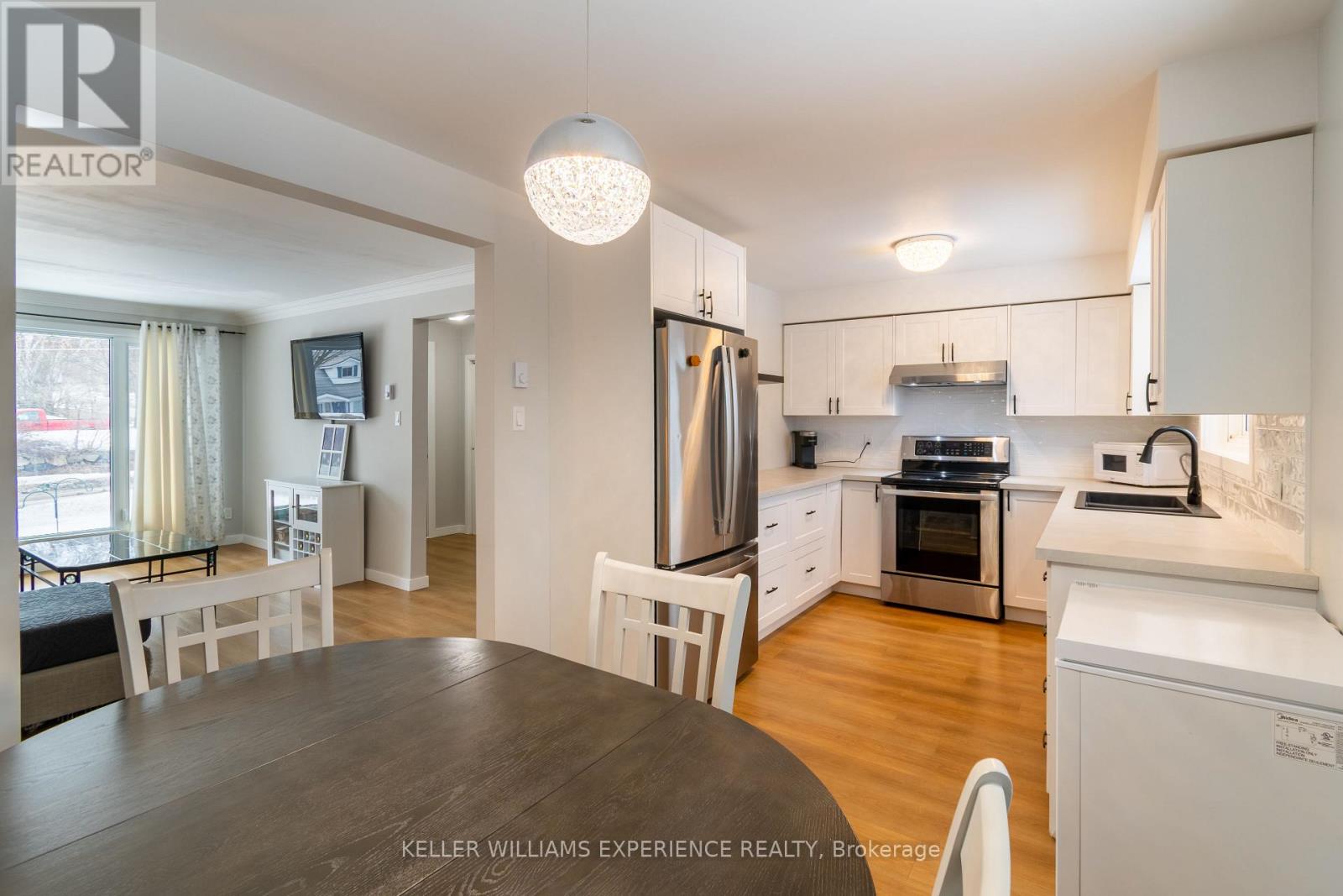 588 Manly Street, Midland, Ontario  L4R 3G3 - Photo 5 - S13025014