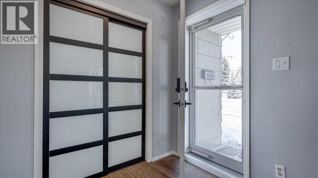 6107 57 Avenue, Ponoka, Alberta  T4J 1L2 - Photo 5 - A2302883