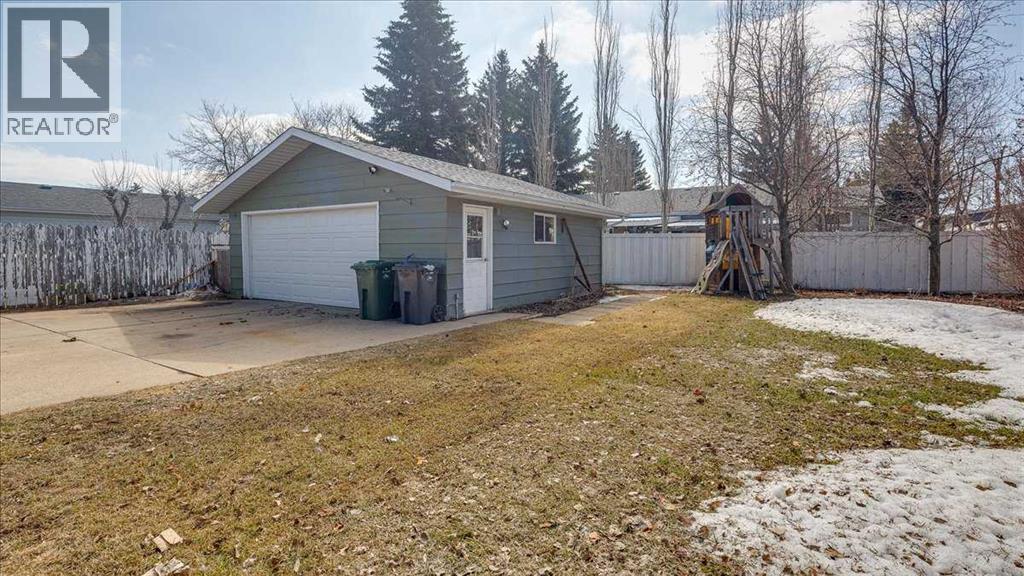 6107 57 Avenue, Ponoka, Alberta  T4J 1L2 - Photo 36 - A2302883