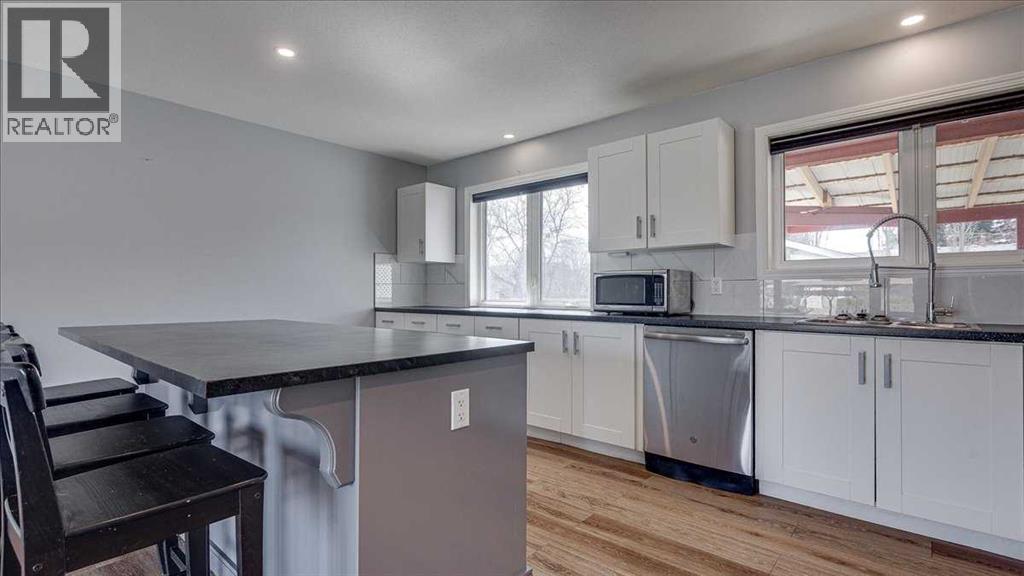 6107 57 Avenue, Ponoka, Alberta  T4J 1L2 - Photo 13 - A2302883