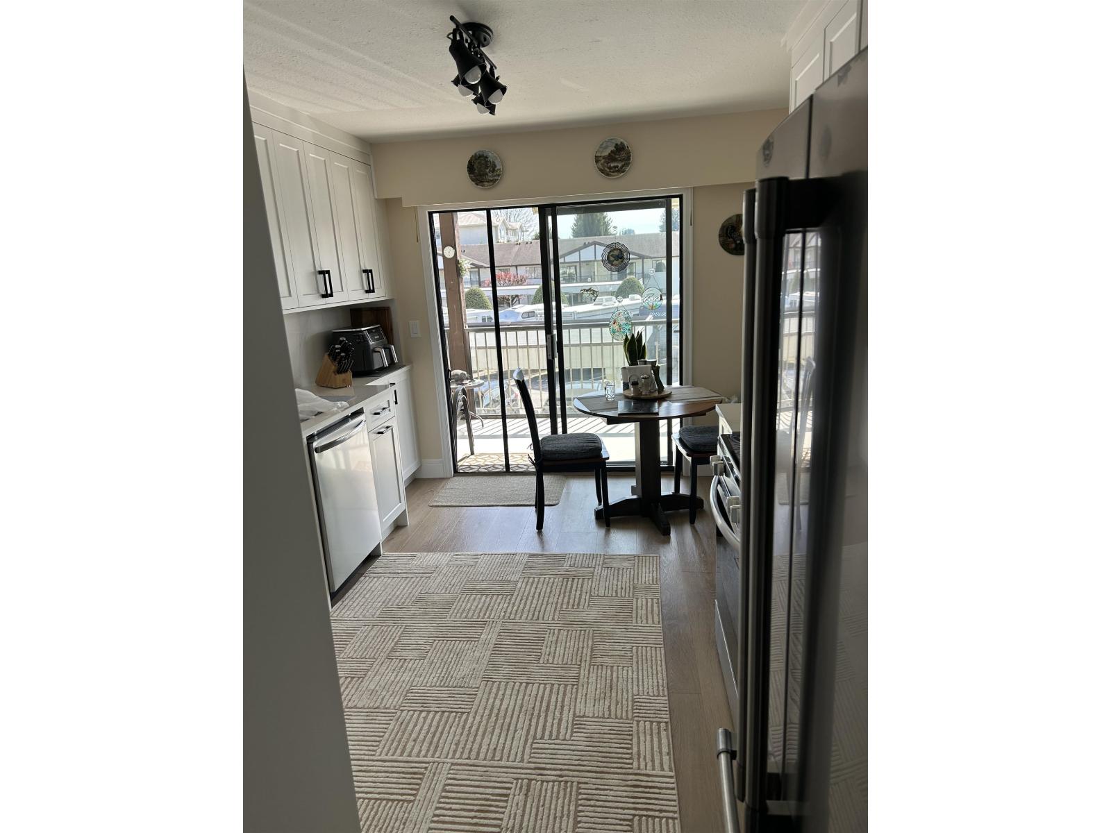 32 32718 Garibaldi Drive, Abbotsford, British Columbia  V2T 5T6 - Photo 9 - R3111831