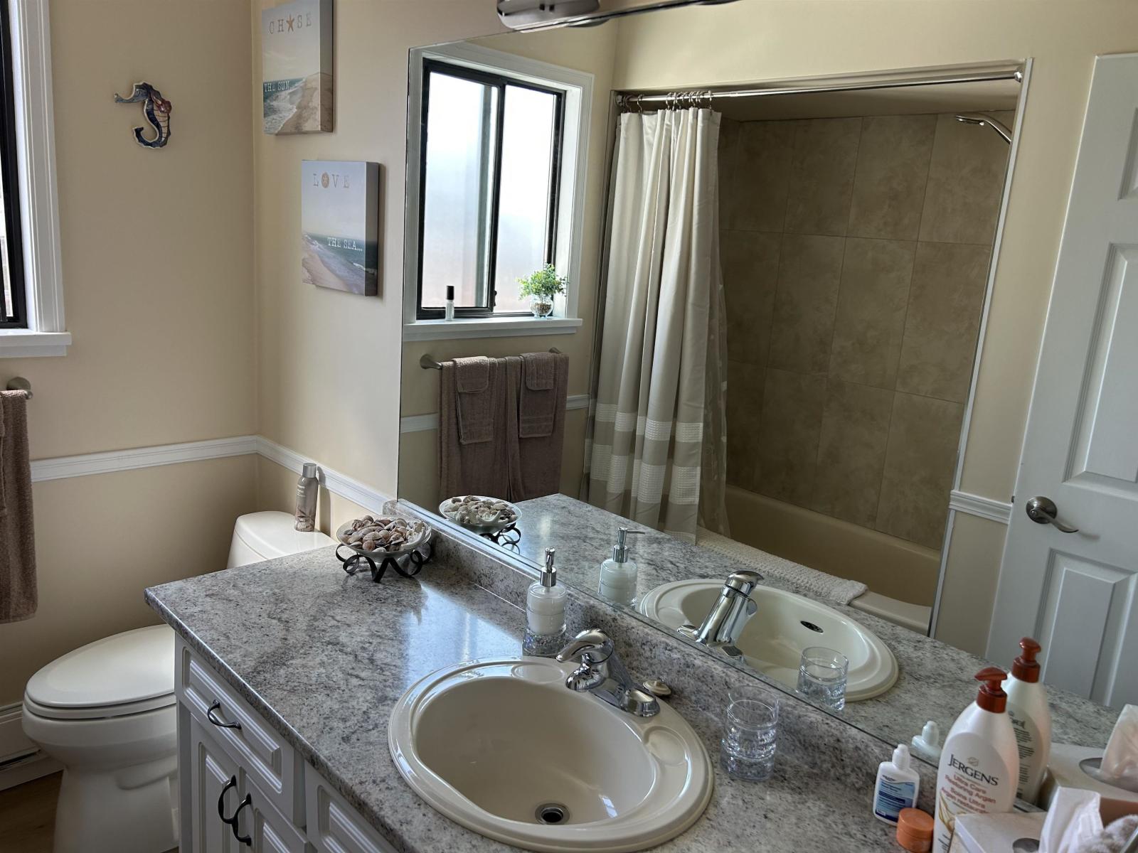 32 32718 Garibaldi Drive, Abbotsford, British Columbia  V2T 5T6 - Photo 2 - R3111831