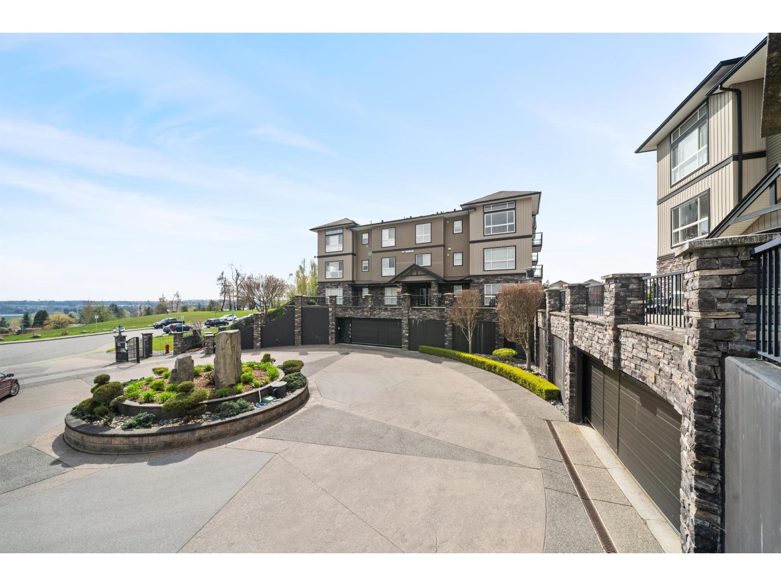 A119 33755 7 Avenue, Mission, British Columbia  V2V 0A4 - Photo 31 - R3113153