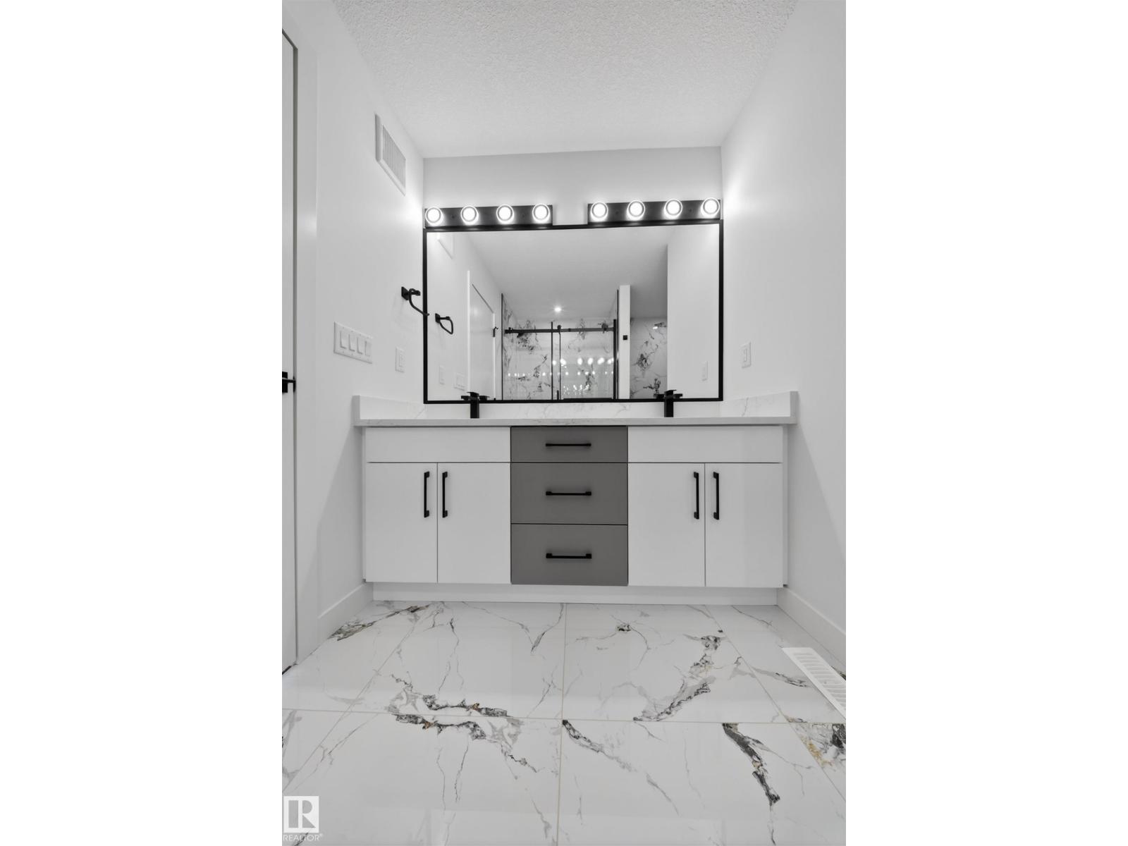 3906 41 Av, Beaumont, Alberta  T4X 3B5 - Photo 51 - E4483313