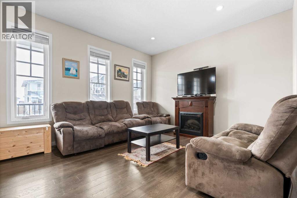 53 Amery Crescent, Crossfield, Alberta  T0M 0S0 - Photo 7 - A2301531