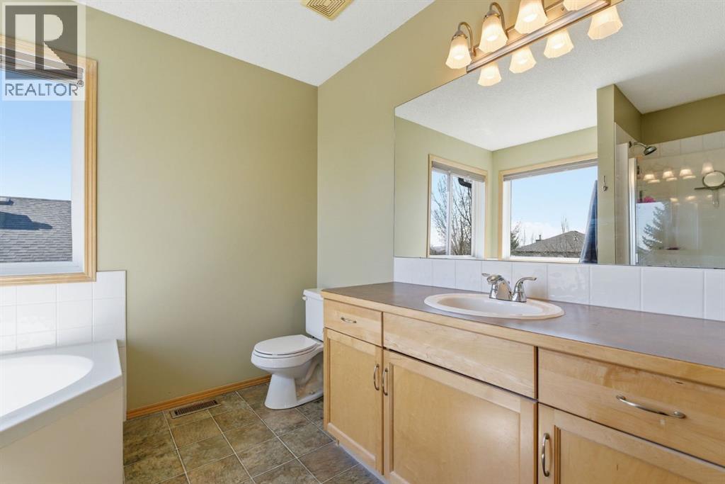 159 Milligan Drive, Okotoks, Alberta  T1S 1N2 - Photo 28 - A2302254