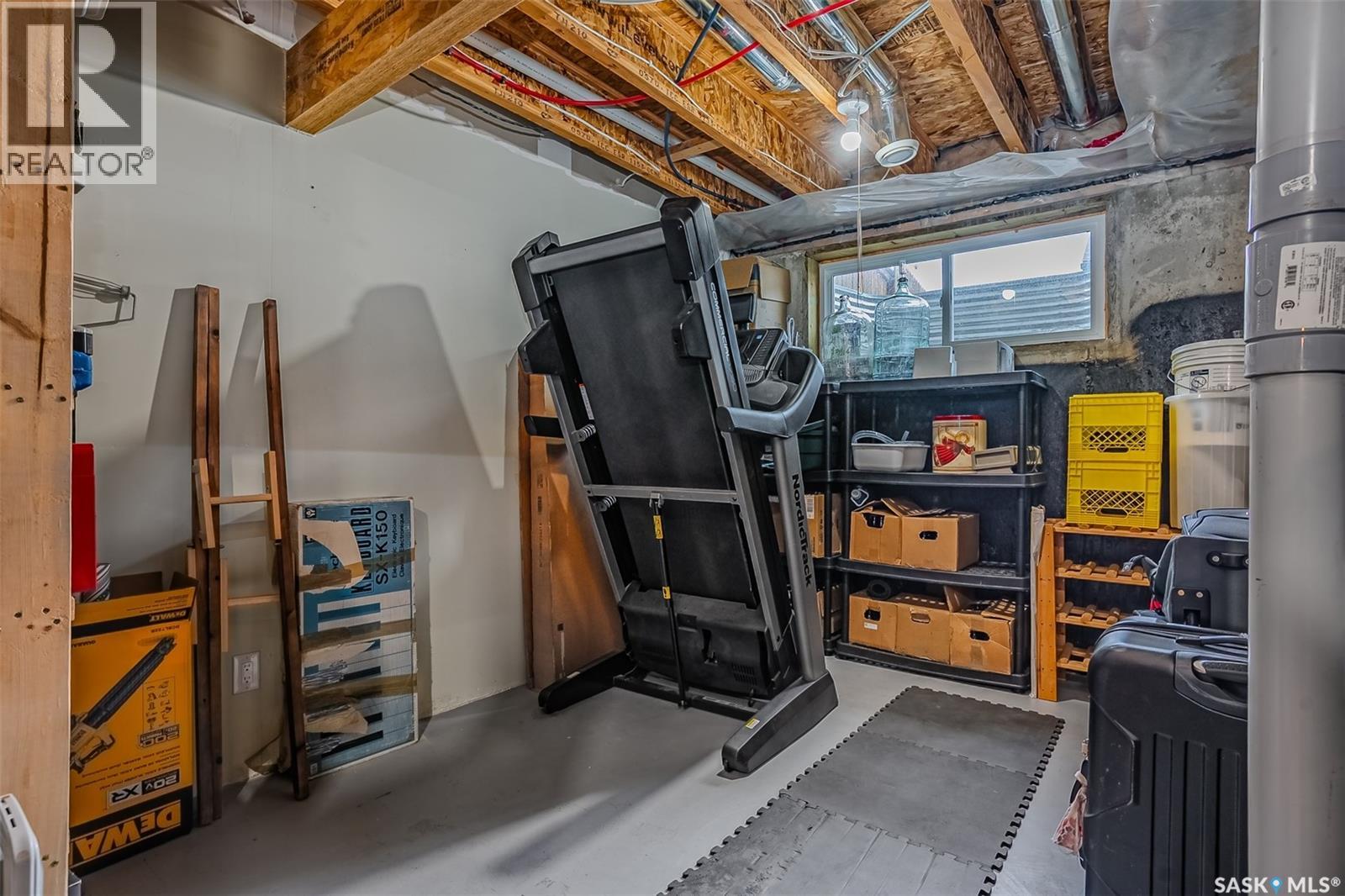 1036 Willowgrove Crescent, Saskatoon, Saskatchewan  S7W 0H7 - Photo 22 - SK033451