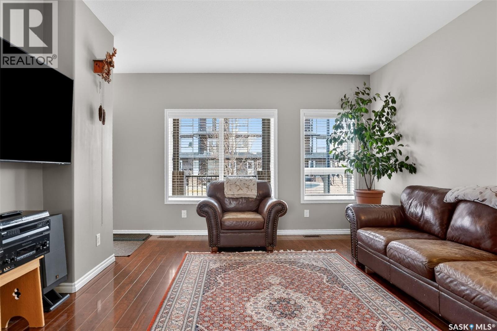 1036 Willowgrove Crescent, Saskatoon, Saskatchewan  S7W 0H7 - Photo 6 - SK033451