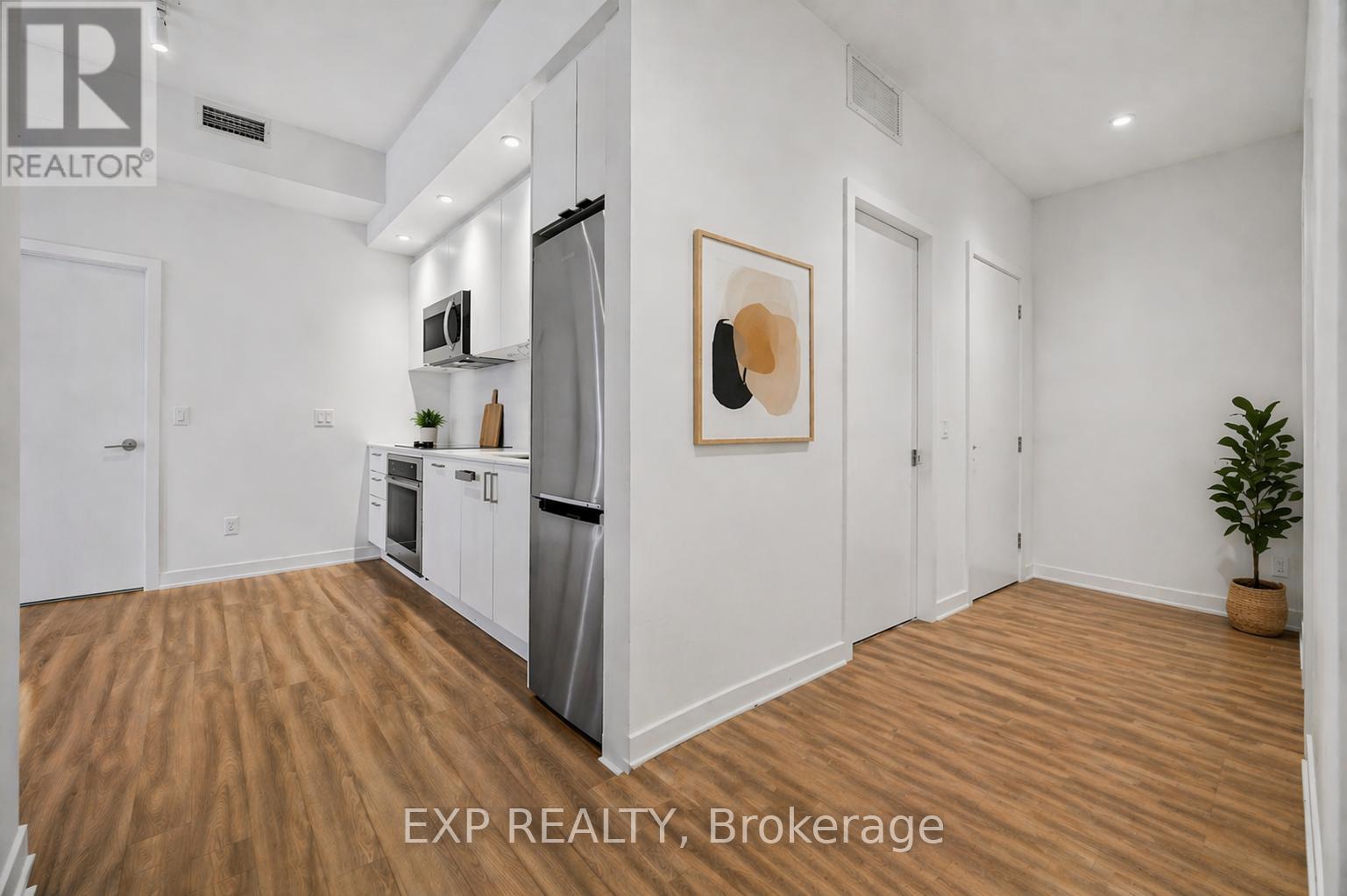 3202 - 1928 Lake Shore Boulevard W, Toronto, Ontario  M6S 0B1 - Photo 9 - W13024878