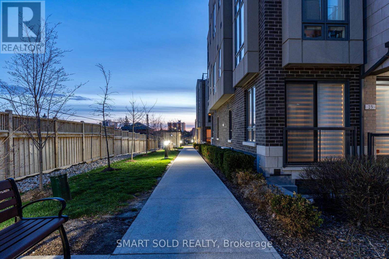 14 - 713 Lawrence Avenue W, Toronto, Ontario  M6A 1B4 - Photo 24 - W13024890