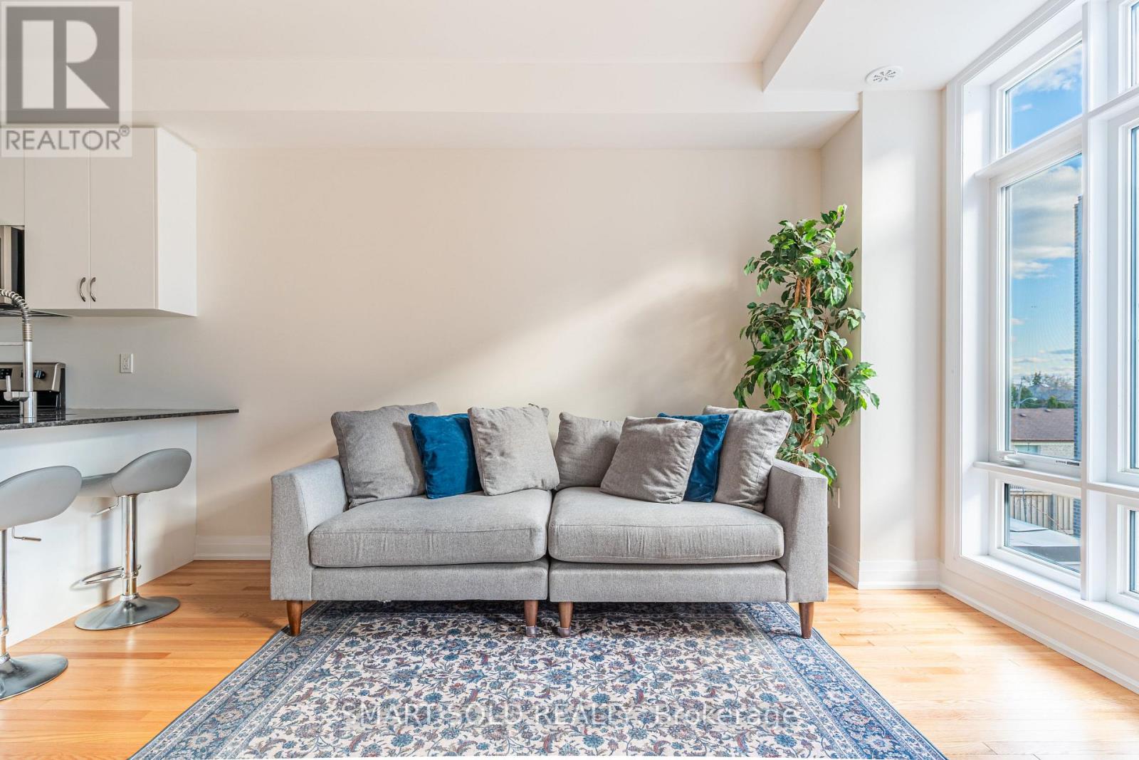 14 - 713 Lawrence Avenue W, Toronto, Ontario  M6A 1B4 - Photo 3 - W13024890