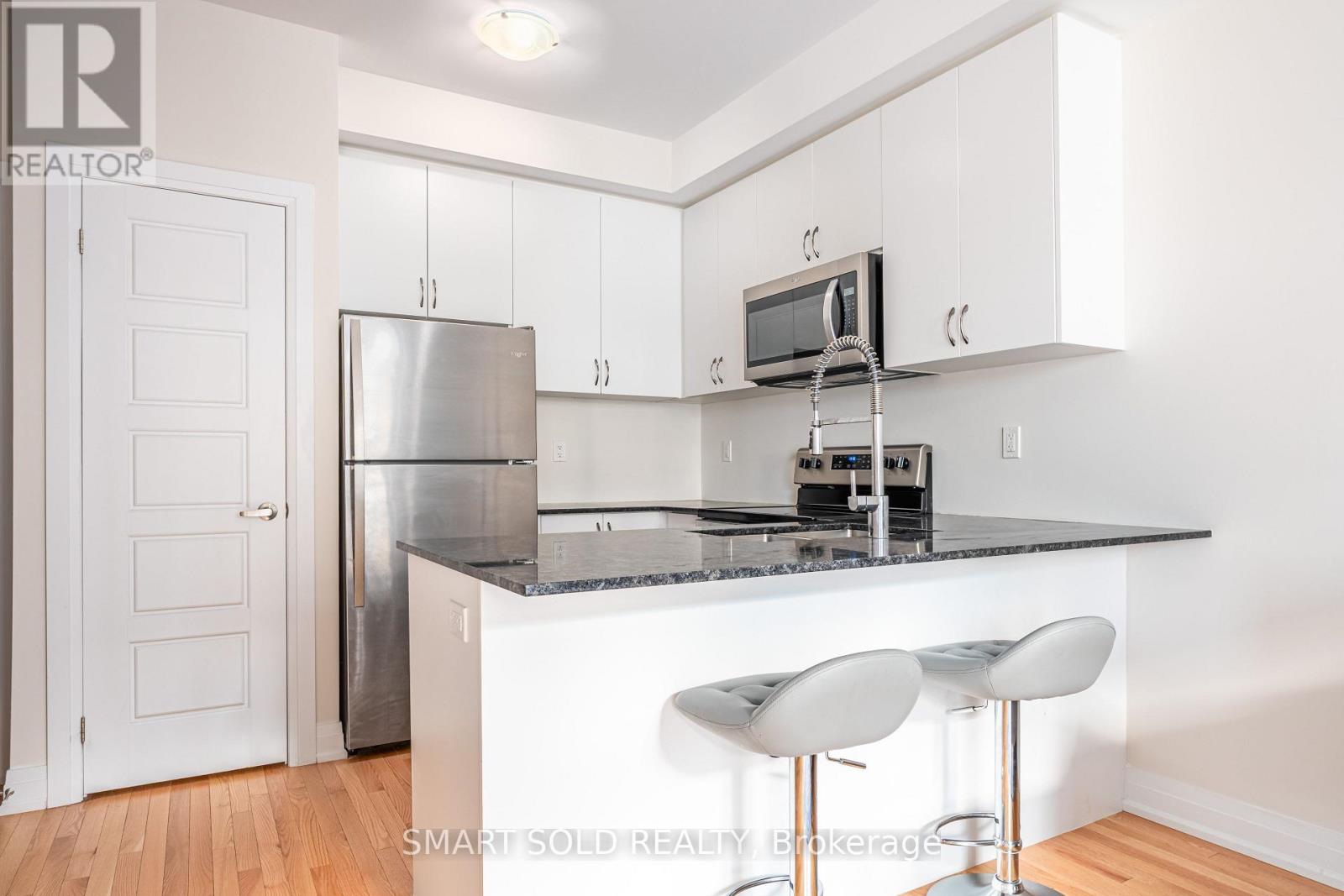 14 - 713 Lawrence Avenue W, Toronto, Ontario  M6A 1B4 - Photo 4 - W13024890