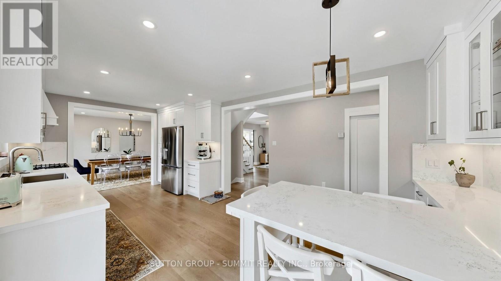 2427 Ravensthorpe Crescent, Mississauga, Ontario  L5C 2Y4 - Photo 14 - W13024918